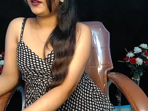 Wish Queen online show from February 23, 11:00 am