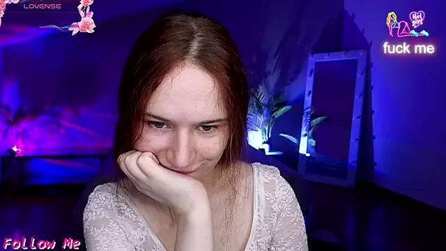 Snapshot of L1ittle_kitty_ chatting on April 7, 4:46 am L1ittle kitty online show from April 7, 4:46 am