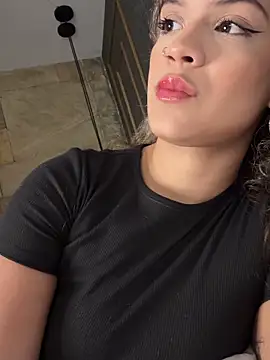 Alisha-Bond online show from June 11, 12:32 am