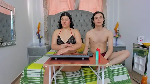 LIZandDante online show from September 12, 7:14 pm