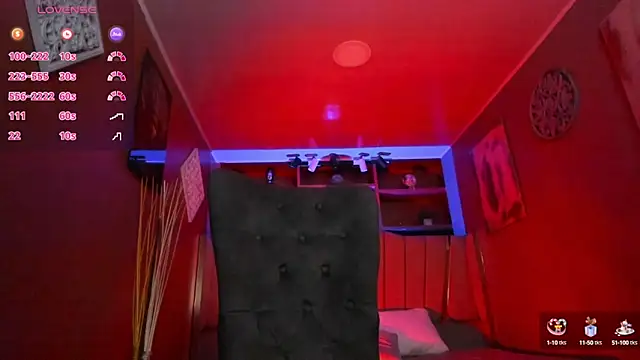 Lucy Williiams online show from September 22, 12:18 pm