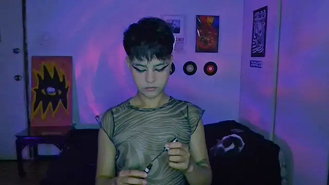 Snapshot of alex_one888 chatting on October 2, 1:56 am alex one888 online show from October 2, 1:56 am