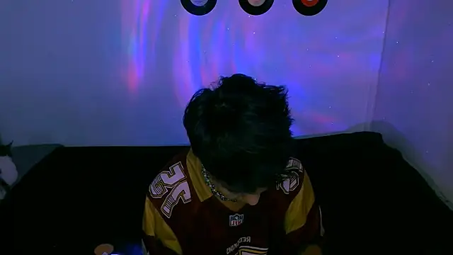 Snapshot of alex_one888 chatting on October 30, 10:32 pm alex one888 online show from October 30, 10:32 pm