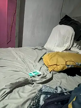 Snapshot of alburt_1996 chatting on September 29, 4:01 pm alburt 1996 online show from September 29, 4:01 pm