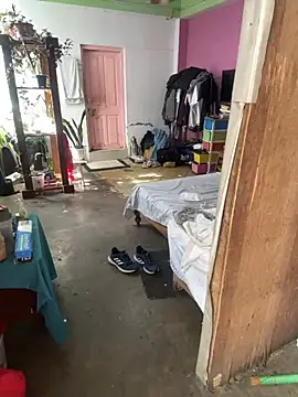 Snapshot of alburt_1996 chatting on November 8, 4:01 am alburt 1996 online show from November 8, 4:01 am