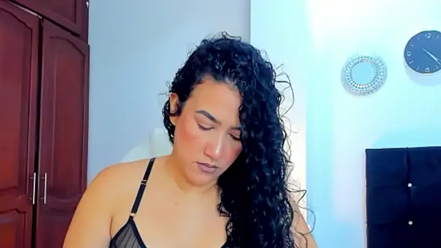 kathyajhonss online show from January 11, 9:25 pm