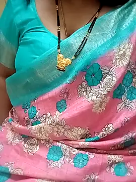 Snapshot of your-sameera chatting on October 13, 4:45 am your-sameera online show from October 13, 4:45 am