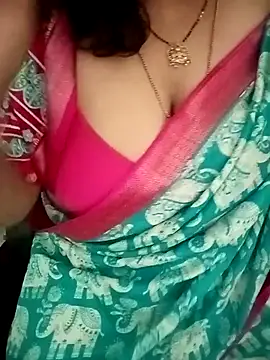 Snapshot of your-sameera chatting on October 18, 5:32 am your-sameera online show from October 18, 5:32 am