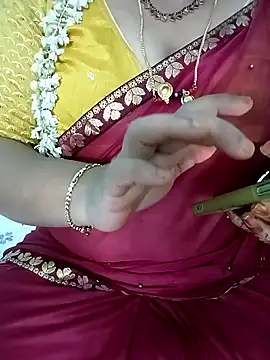 Snapshot of your-sameera chatting on October 25, 2:41 am your-sameera online show from October 25, 2:41 am