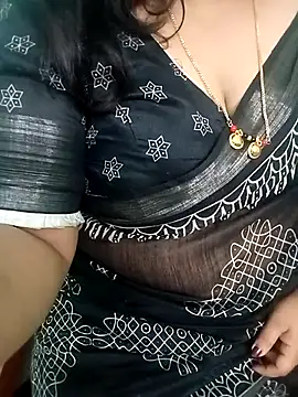 Snapshot of your-sameera chatting on November 2, 5:43 am your-sameera online show from November 2, 5:43 am