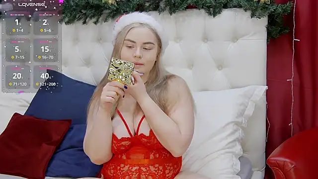 April Vance online show from December 22, 3:00 am