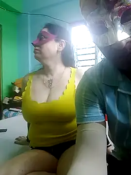 Snapshot of Raja_Ranii chatting on January 26, 6:17 am Raja Ranii online show from January 26, 6:17 am