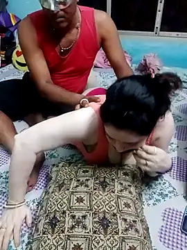 Snapshot of Raja_Ranii chatting on January 31, 5:21 pm Raja Ranii online show from January 31, 5:21 pm