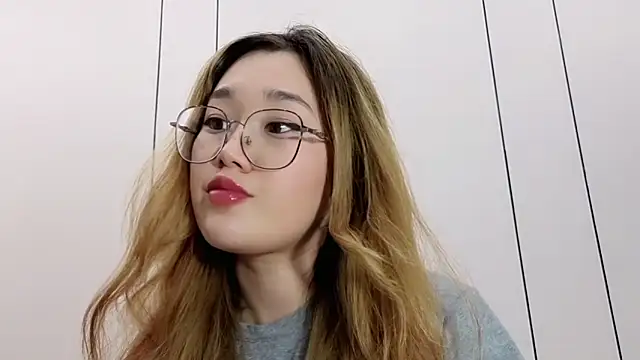 Jennatyan online show from January 17, 1:38 pm