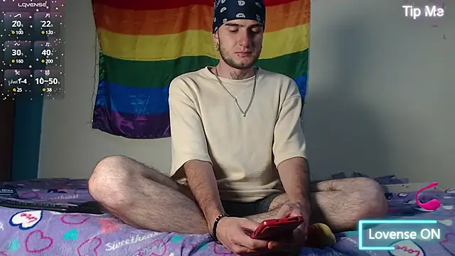 Dante Bear  online show from February 5, 2:08 am