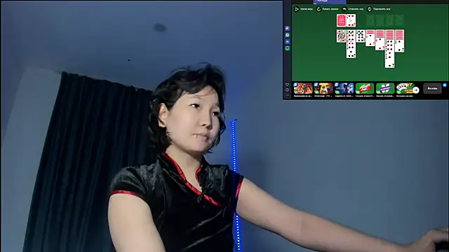 himeros goddess online show from December 11, 12:12 am
