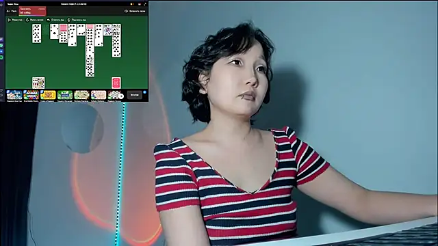 himeros goddess online show from December 14, 4:56 am