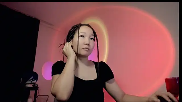 himeros goddess online show from January 26, 12:26 am