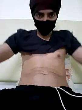 MorenoJohn online show from December 10, 5:28 am