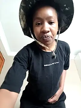 CocoSexyBabe online show from February 6, 8:18 am