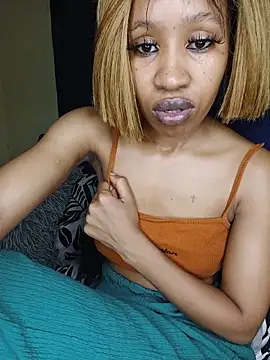 Snapshot of CocoSexyBabe chatting on May 31, 4:36 pm CocoSexyBabe online show from May 31, 4:36 pm