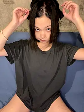 lalallalalaa- online show from October 9, 3:10 pm