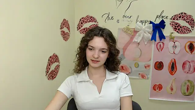  SusieSu  online show from December 23, 4:17 pm