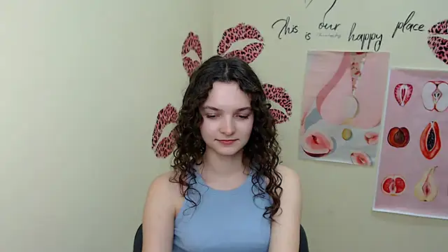  SusieSu  online show from February 4, 3:57 pm