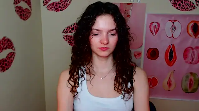  SusieSu  online show from February 23, 7:22 pm