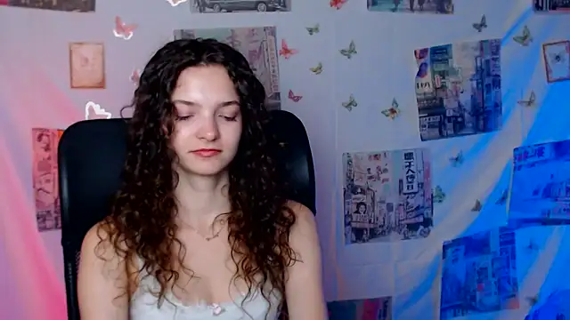  SusieSu  online show from June 4, 6:08 am