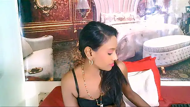 IndianLoveBug online show from October 3, 5:26 am