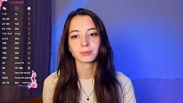 EvaBradley online show from September 19, 6:08 pm