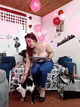 keila j online show from March 6, 10:12 am