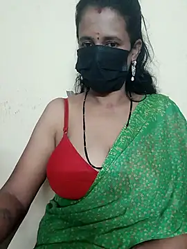 Snapshot of akshara_22 chatting on January 18, 2:44 pm akshara 22 online show from January 18, 2:44 pm