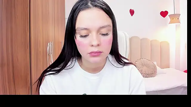 Bella-hadiid online show from February 16, 3:27 pm