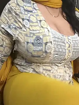 Snapshot of Anamika_Kapoor chatting on September 11, 1:55 pm Anamika Kapoor online show from September 11, 1:55 pm