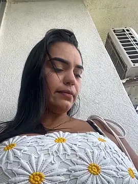 Sara-77 online show from December 4, 6:05 pm