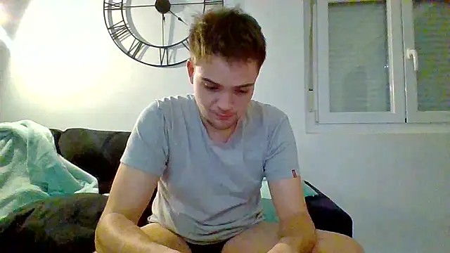 zxzzz29 online show from December 1, 8:31 pm