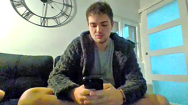 zxzzz29 online show from January 15, 9:51 pm