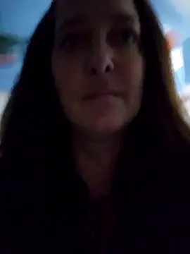 Snapshot of Shelly_hotwife chatting on March 14, 6:18 pm Shelly hotwife online show from March 14, 6:18 pm