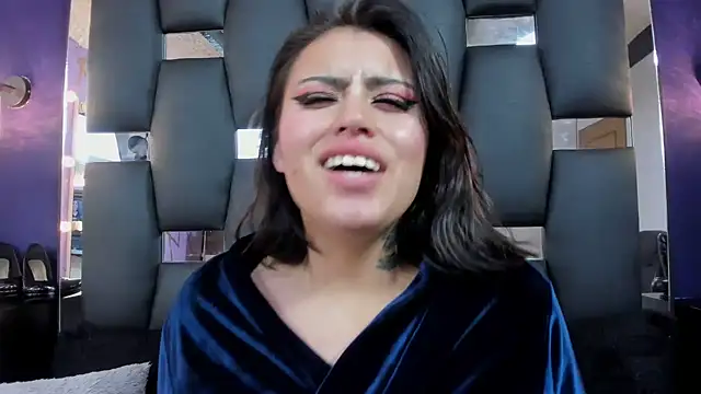 STEFANYVOLKOV online show from March 7, 9:40 am