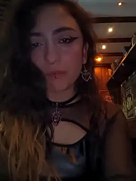 Lila Desiree online show from January 12, 4:00 am