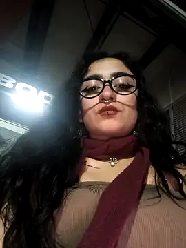 Lila Desiree online show from April 29, 11:44 pm