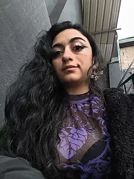 Lila Desiree online show from July 1, 4:29 pm