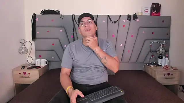 Vale n Matt online show from February 13, 3:35 am