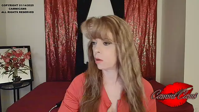 Snapshot of CammiCams chatting on January 14, 2:00 pm CammiCams online show from January 14, 2:00 pm