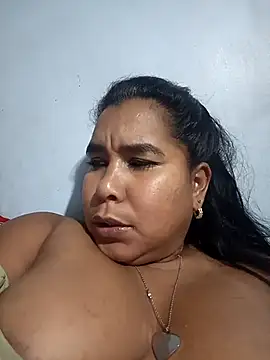 sensual-laura online show from March 1, 4:58 am