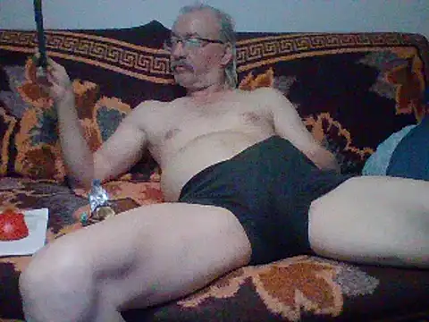 loverboyxxx69 online show from February 16, 4:10 pm