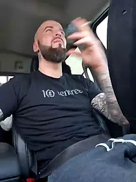 Beardedtattood online show from January 21, 9:46 pm