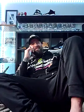 Beardedtattood online show from September 9, 11:54 am